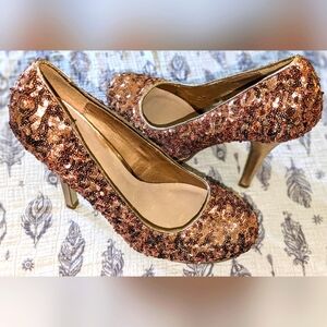 OLSENBOYE SEQUIN HEELS SIZE 8.5